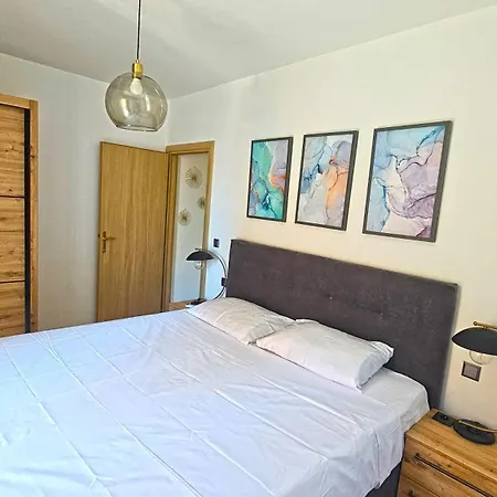 Harmony Split * Podstrana